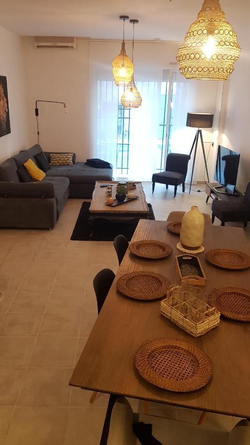 Le J&J Appartement Spacieux Climatise En Centre Ville Сет Экстерьер фото